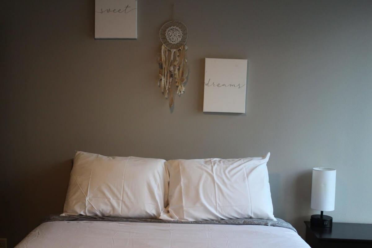 Spacious 2Br Suite Plus Patio Near Iowa State エームズ エクステリア 写真